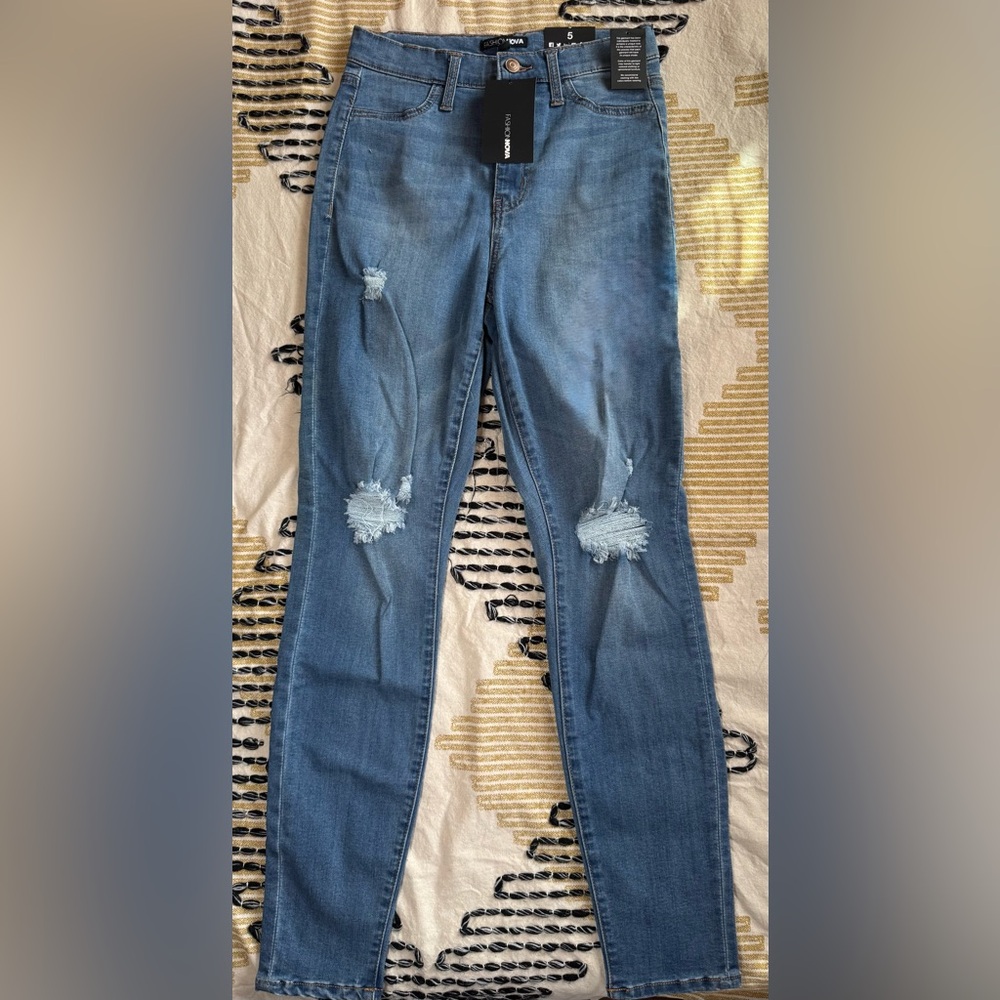 Fashion Nova Classic Blue Distressed Women's Jeans